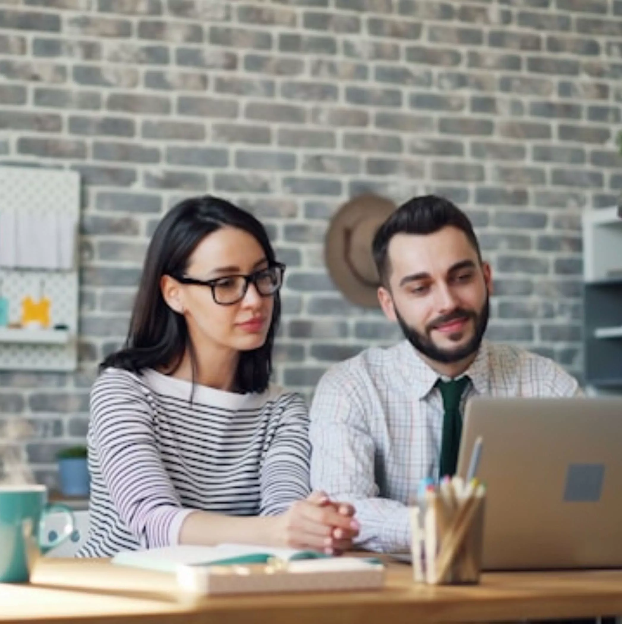 Comment préparer et faciliter le retour au travail d’un collaborateur post arrêt maladie ? Illustration de la partie 4 de l'article de blog de GHRECIA "Comment accompagner un collaborateur atteint de maladie de longue durée ?"